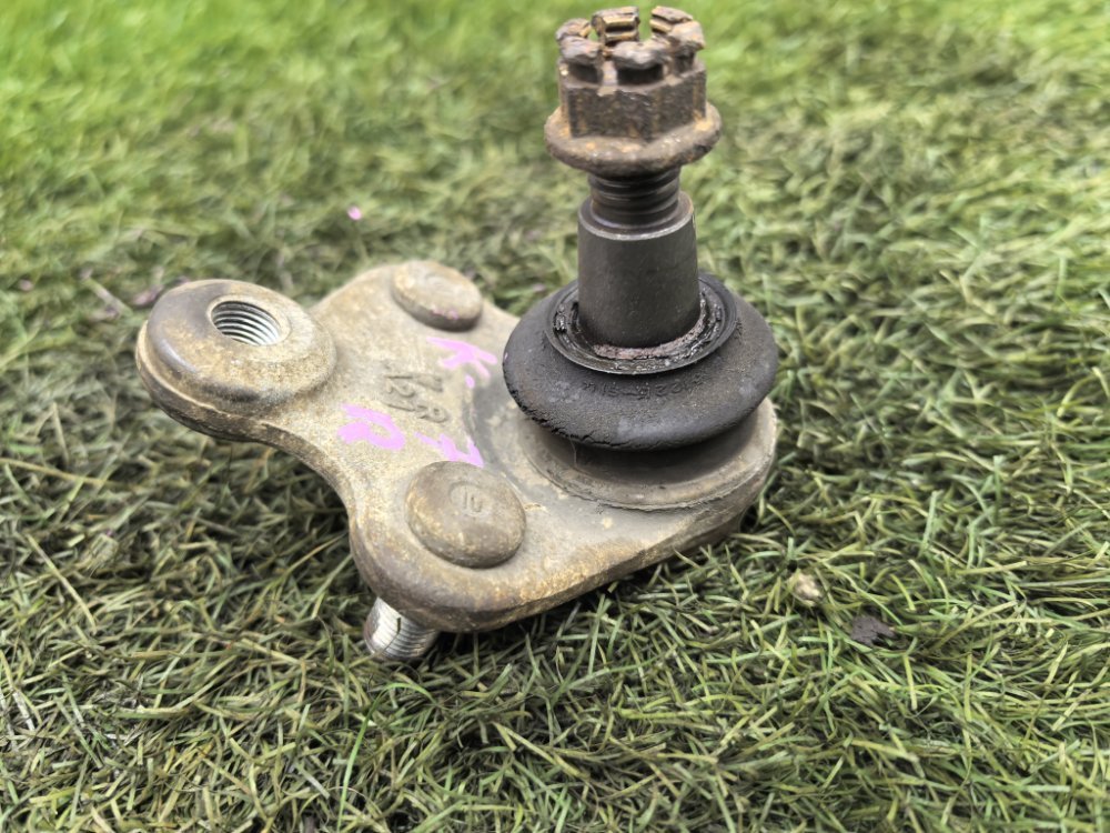 Шаровая опора, 800 рублей, Красноярск