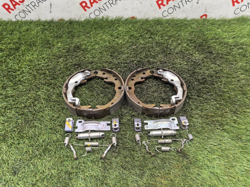 Колодки стояночного тормоза, 2500 рублей, Красноярск