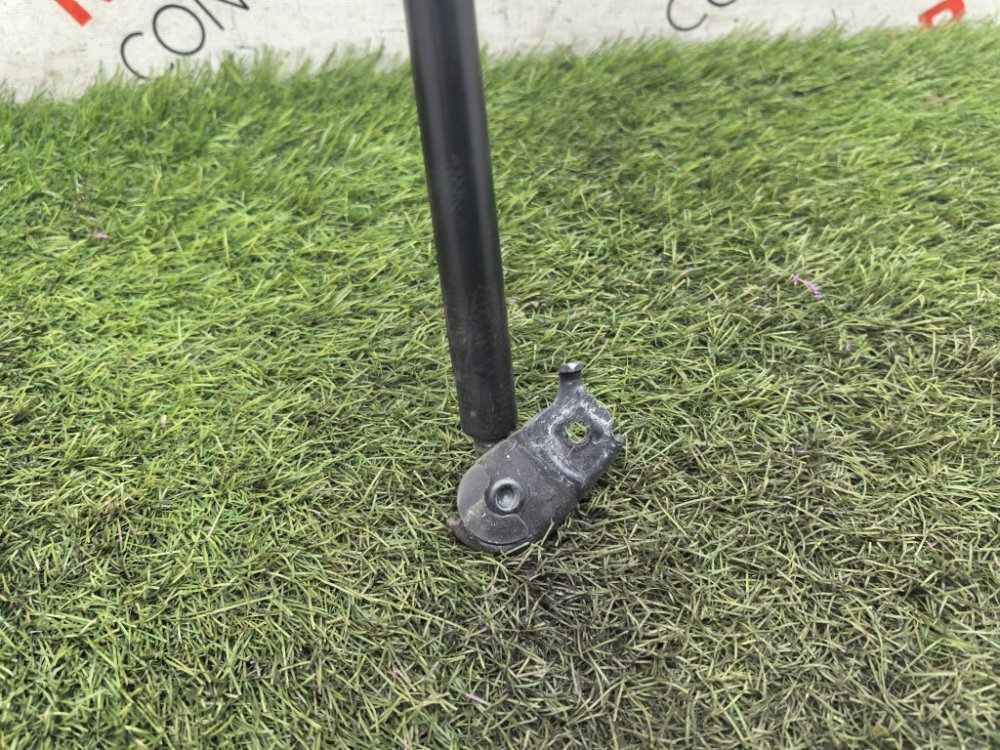 Амортизатор капота, 3000 рублей, Красноярск