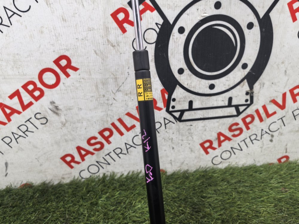 Амортизатор капота, 3000 рублей, Красноярск