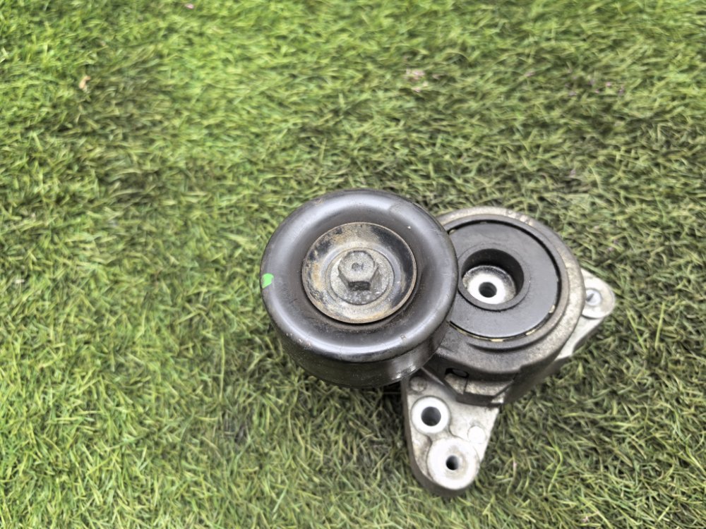 натяжной ролик, 3000 рублей, Красноярск