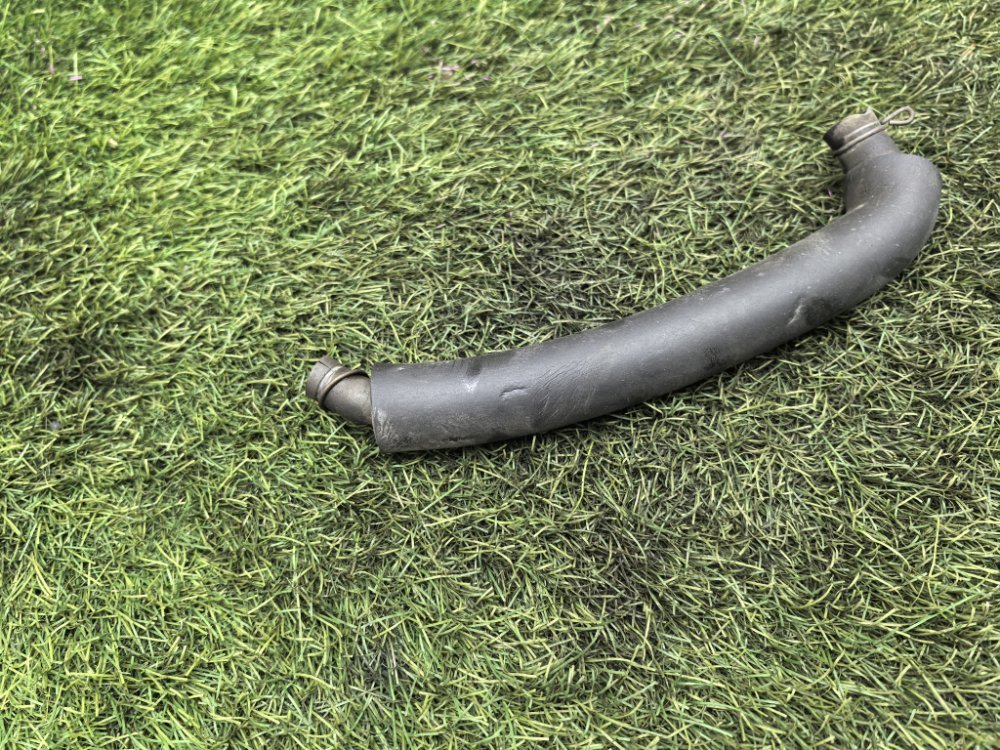 патрубок картерных газов, 800 рублей, Красноярск