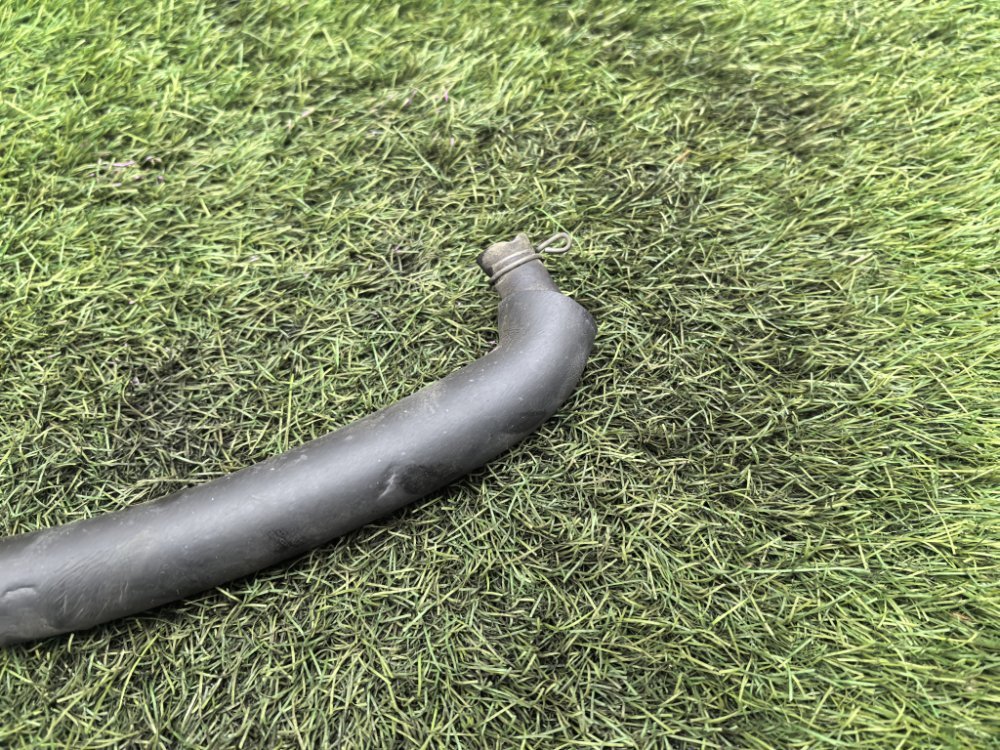 патрубок картерных газов, 800 рублей, Красноярск