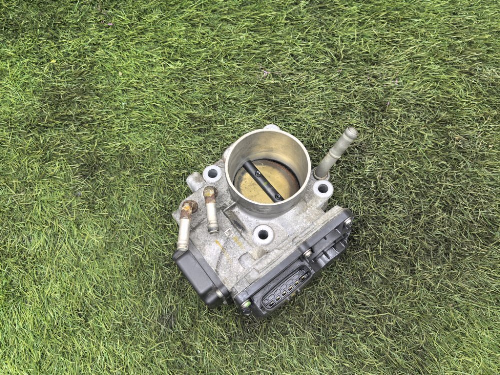 заслонка дроссельная, 3000 рублей, Красноярск