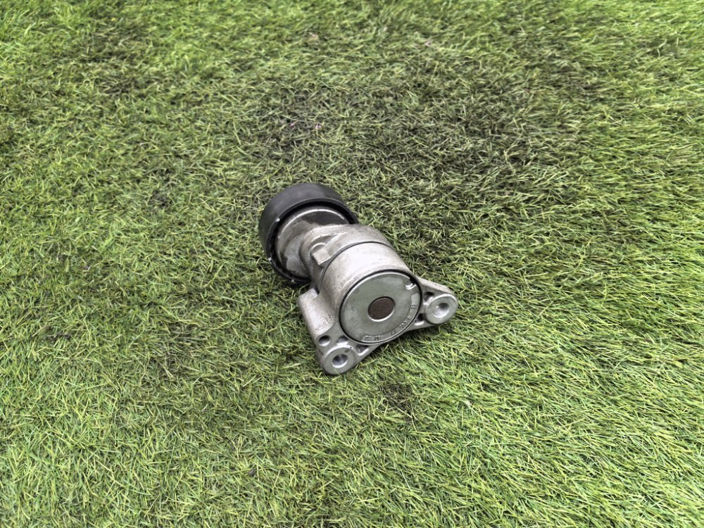 натяжной ролик, 2500 рублей, Красноярск