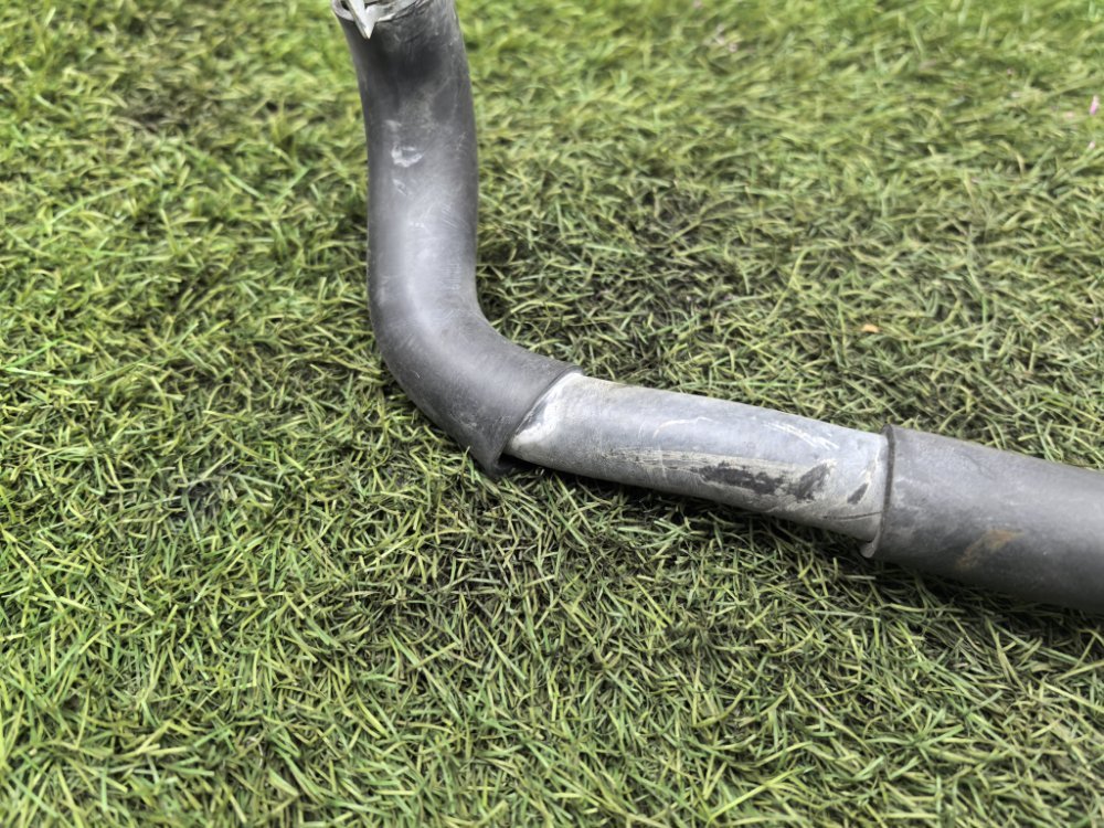 Патрубок системы охлаждения, 1500 рублей, Красноярск