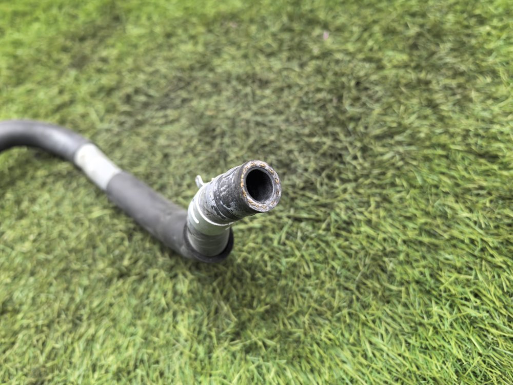 Патрубок системы охлаждения, 1500 рублей, Красноярск