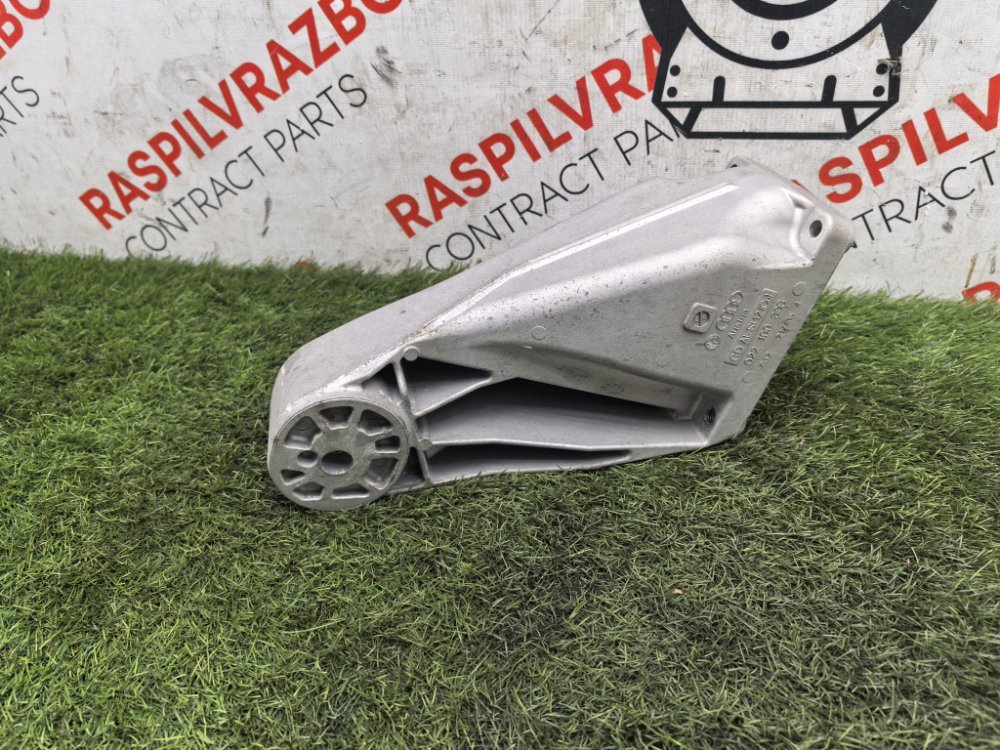 кронштейн подушки двигателя, 1500 рублей, Красноярск