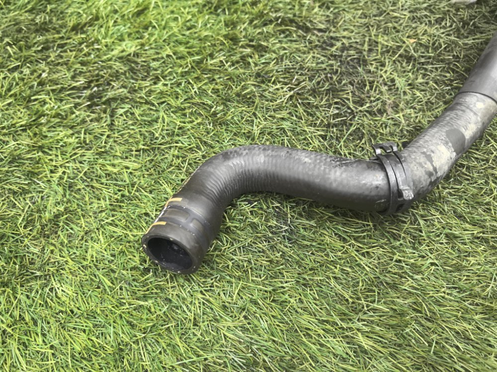 Патрубок системы охлаждения, 1000 рублей, Красноярск