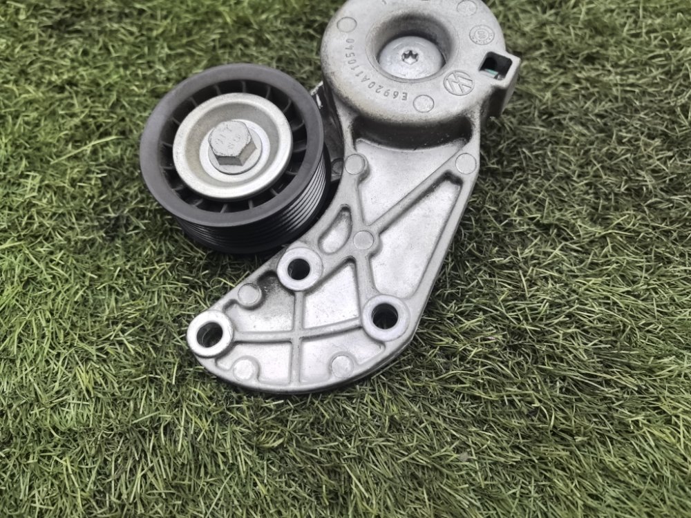 натяжной ролик, 2500 рублей, Красноярск