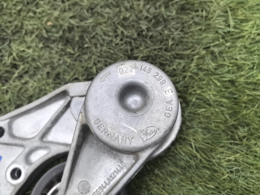 натяжной ролик, 2500 рублей, Красноярск