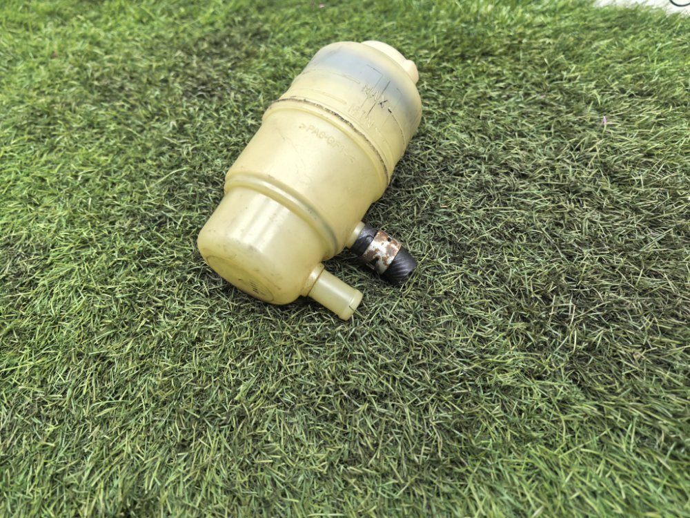 Бачок гидроусилителя руля, 600 рублей, Красноярск