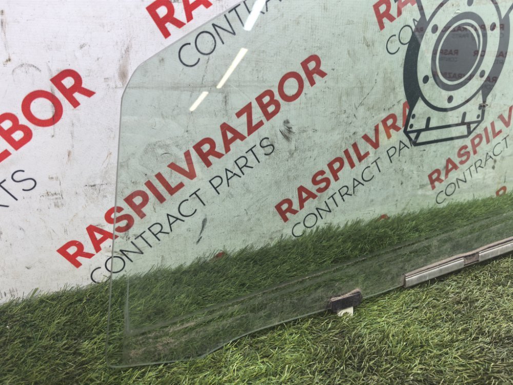 стекло боковое, 1500 рублей, Красноярск