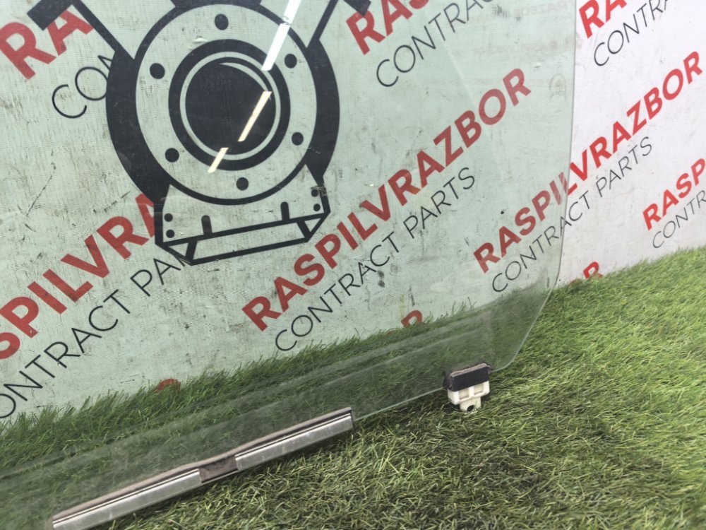 стекло боковое, 1500 рублей, Красноярск