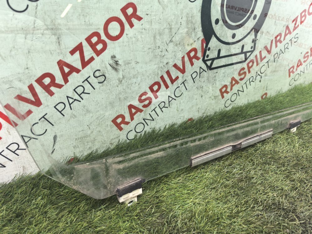 стекло боковое, 1500 рублей, Красноярск