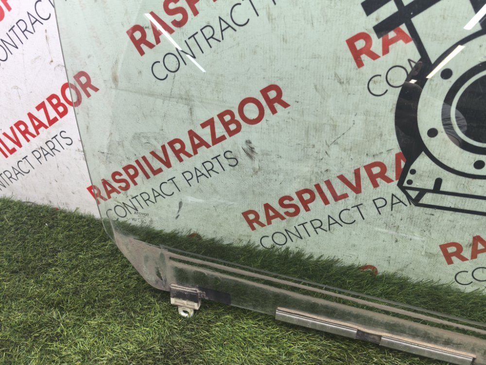 стекло боковое, 1500 рублей, Красноярск