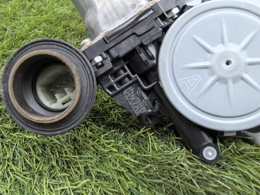 Стеклоподъемный механизм, 2000 рублей, Красноярск