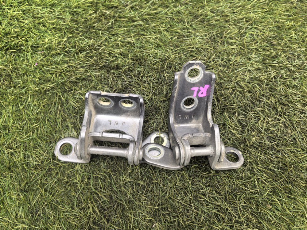 крепление двери, 1500 рублей, Красноярск