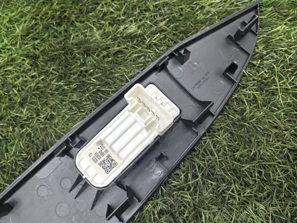 Блок управления стеклоподъемниками, 800 рублей, Красноярск