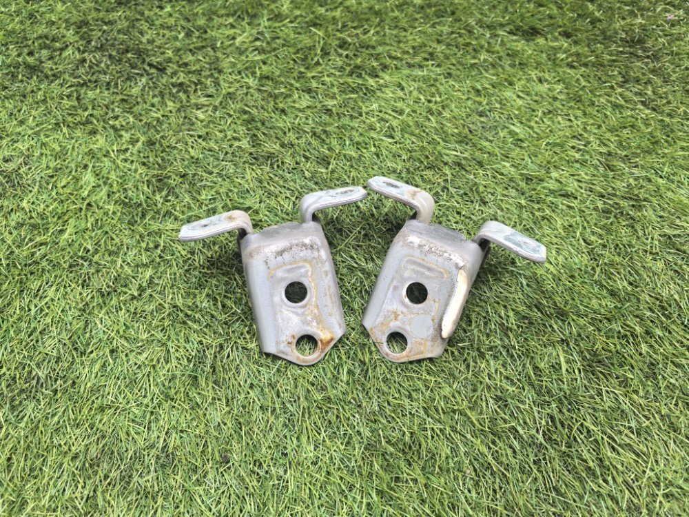 крепление двери, 1500 рублей, Красноярск