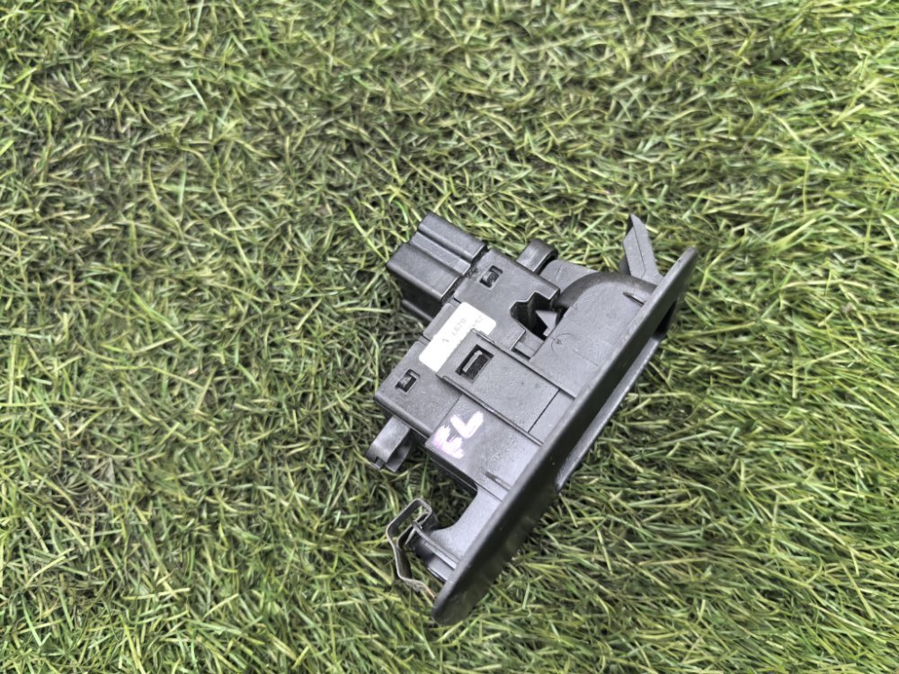 Блок управления стеклоподъемниками, 800 рублей, Красноярск