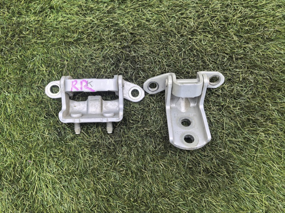 крепление двери, 1500 рублей, Красноярск