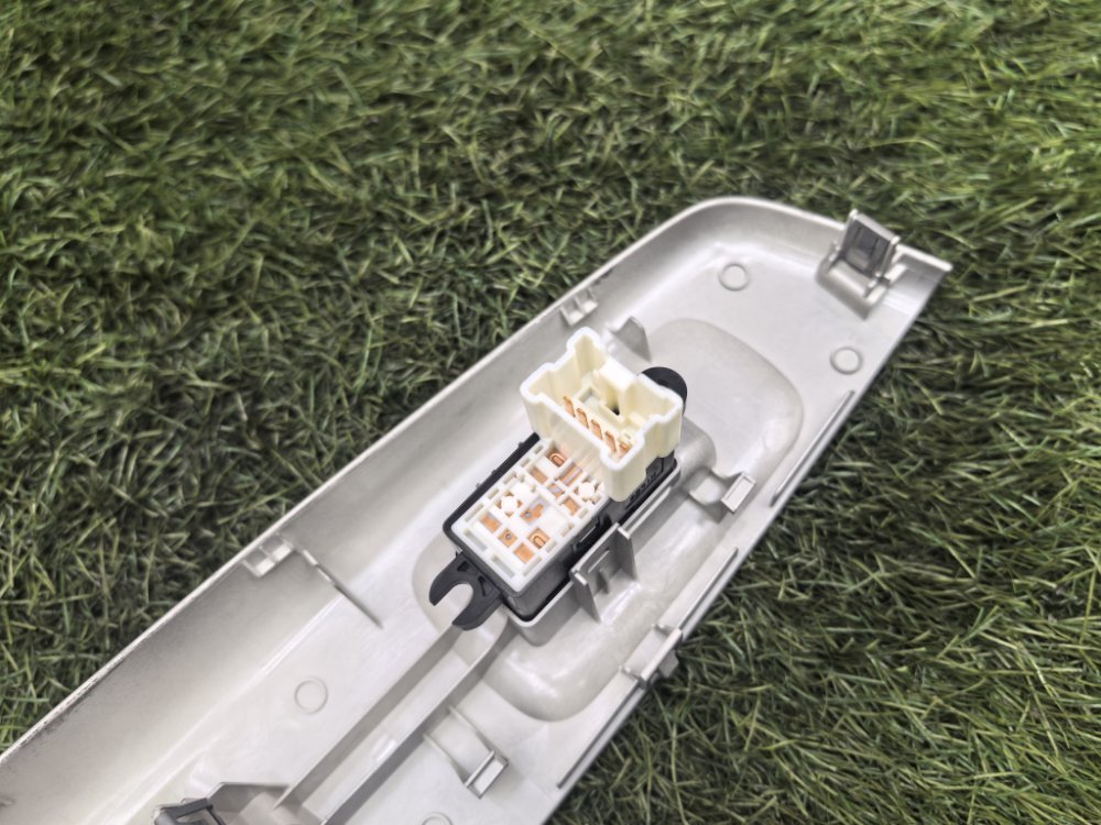 Блок управления стеклоподъемниками, 800 рублей, Красноярск