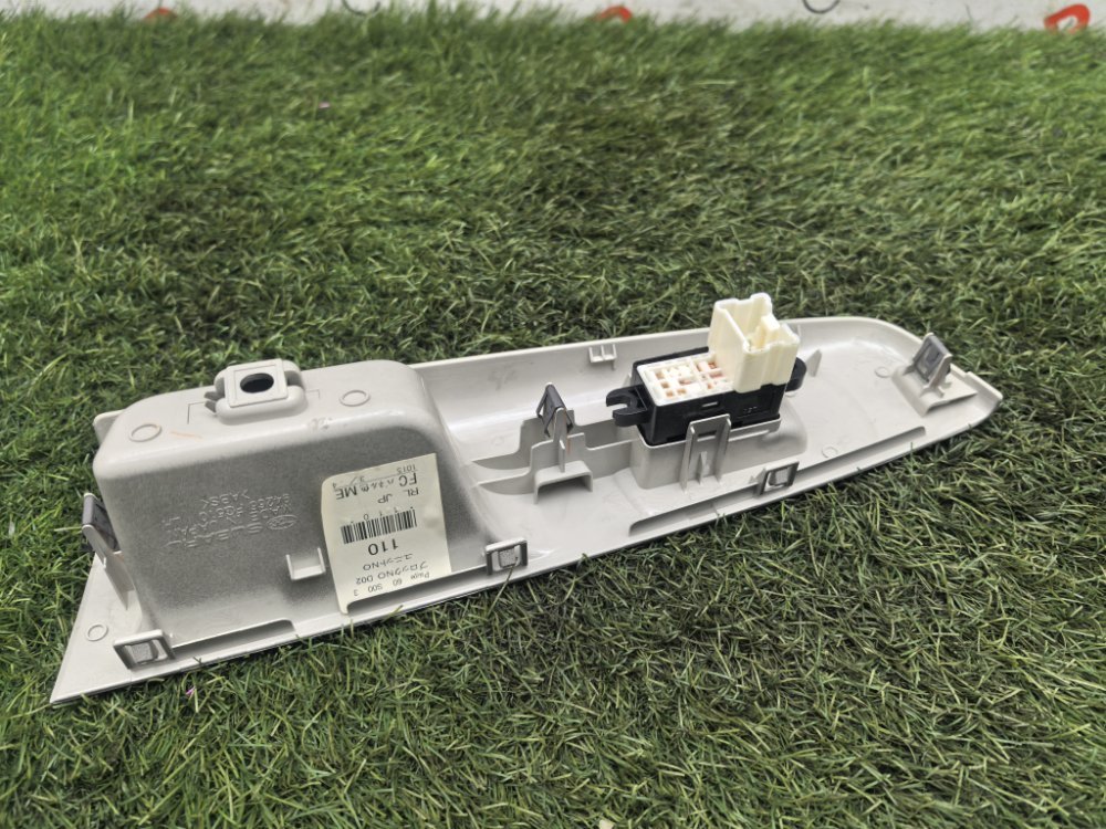 Блок управления стеклоподъемниками, 800 рублей, Красноярск