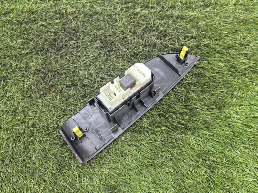 Блок управления стеклоподъемниками, 1100 рублей, Красноярск