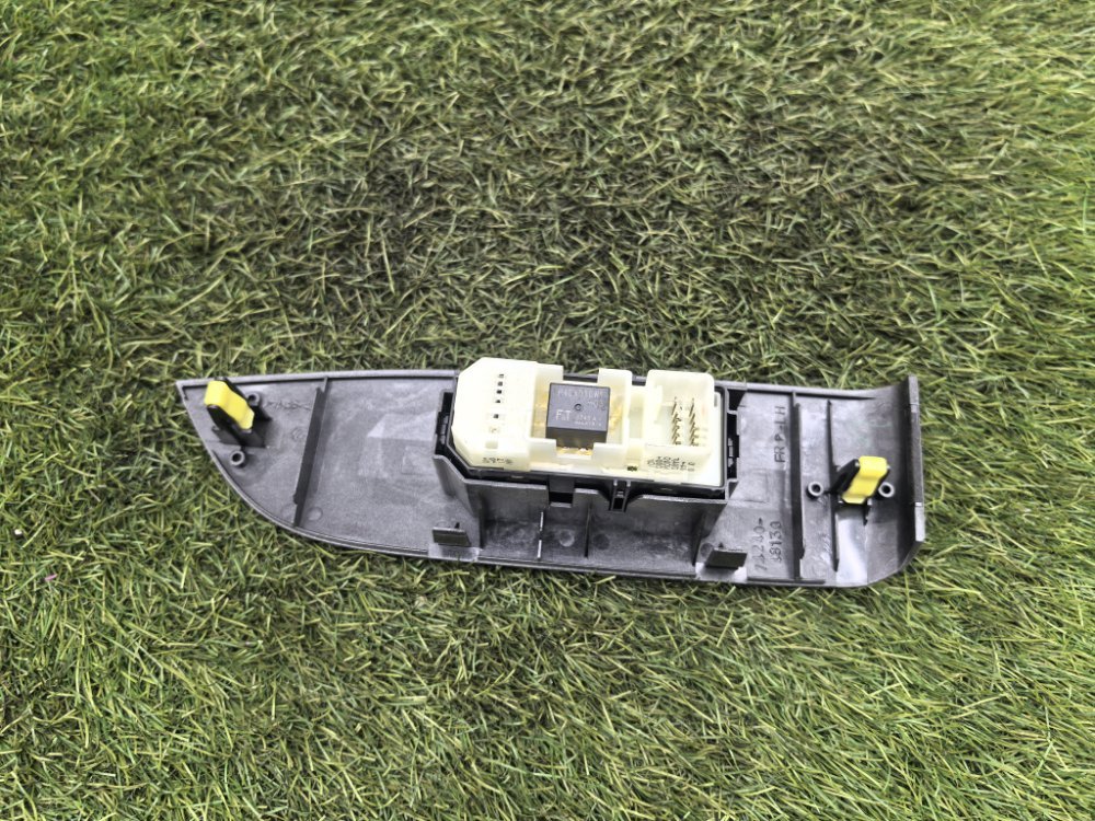 Блок управления стеклоподъемниками, 1100 рублей, Красноярск