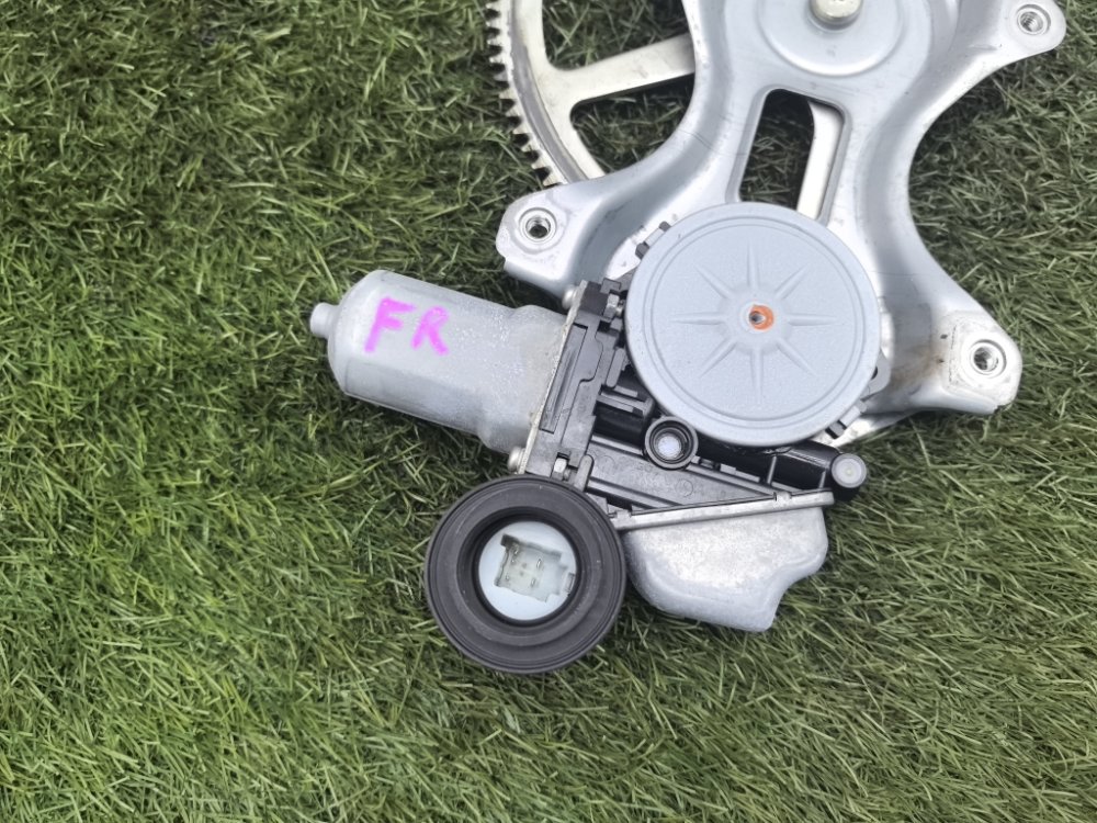 Стеклоподъемный механизм, 2000 рублей, Красноярск