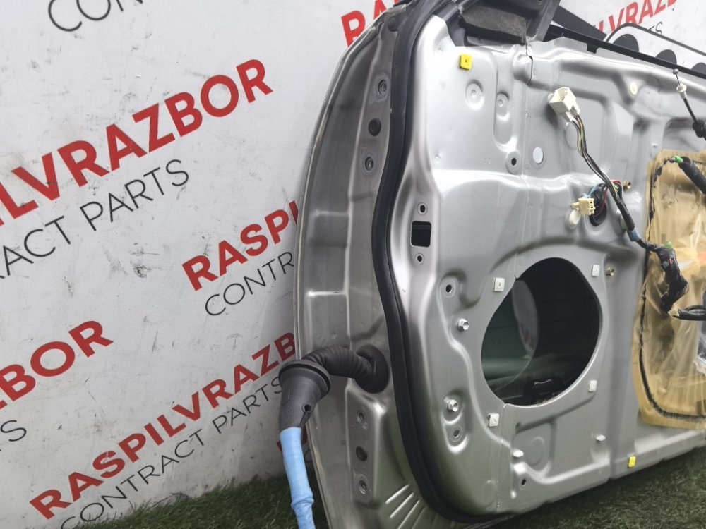 Дверь боковая, 35000 рублей, Красноярск