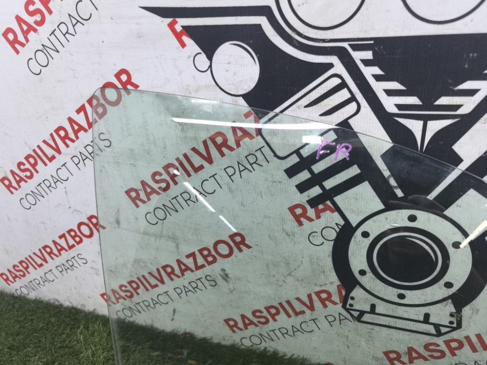 стекло боковое, 1500 рублей, Красноярск