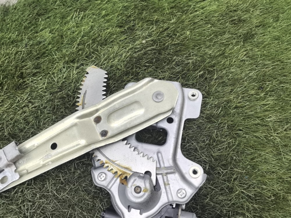 Стеклоподъемный механизм, 1000 рублей, Красноярск