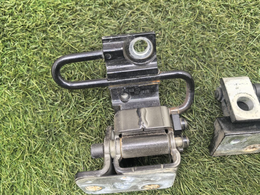 крепление двери, 1500 рублей, Красноярск