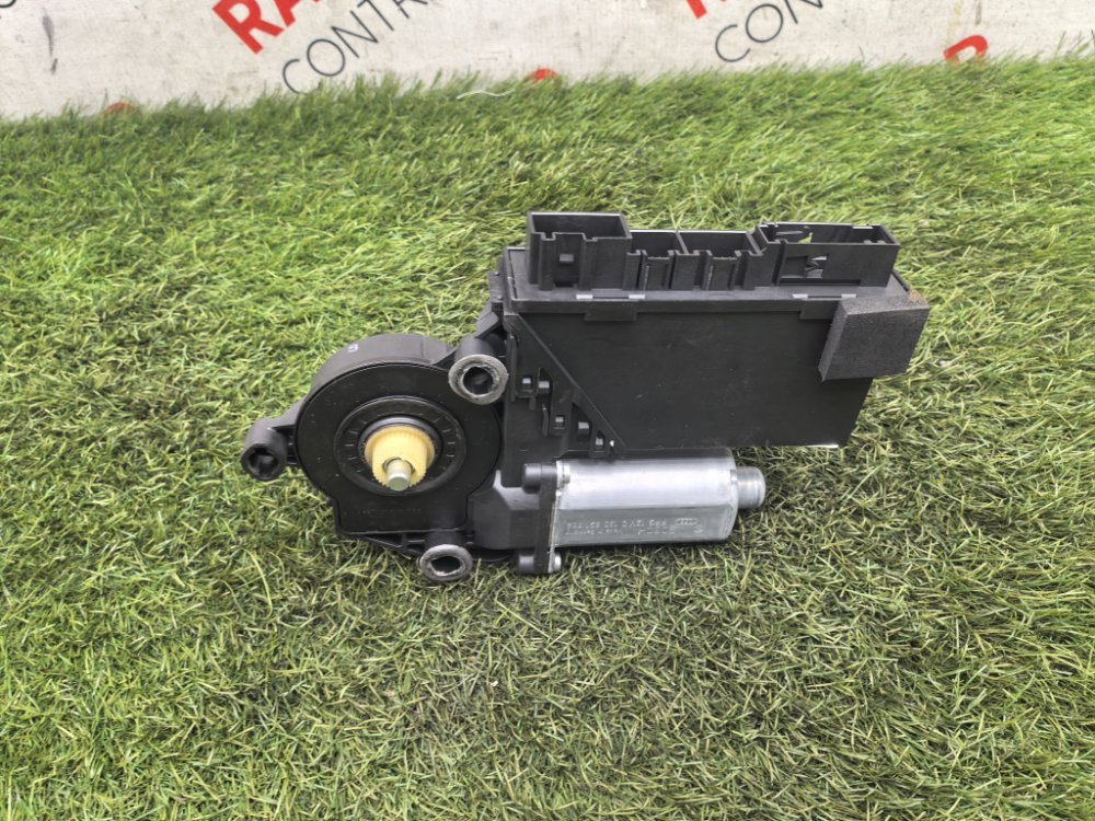 Мотор стеклоподъемника, 1500 рублей, Красноярск