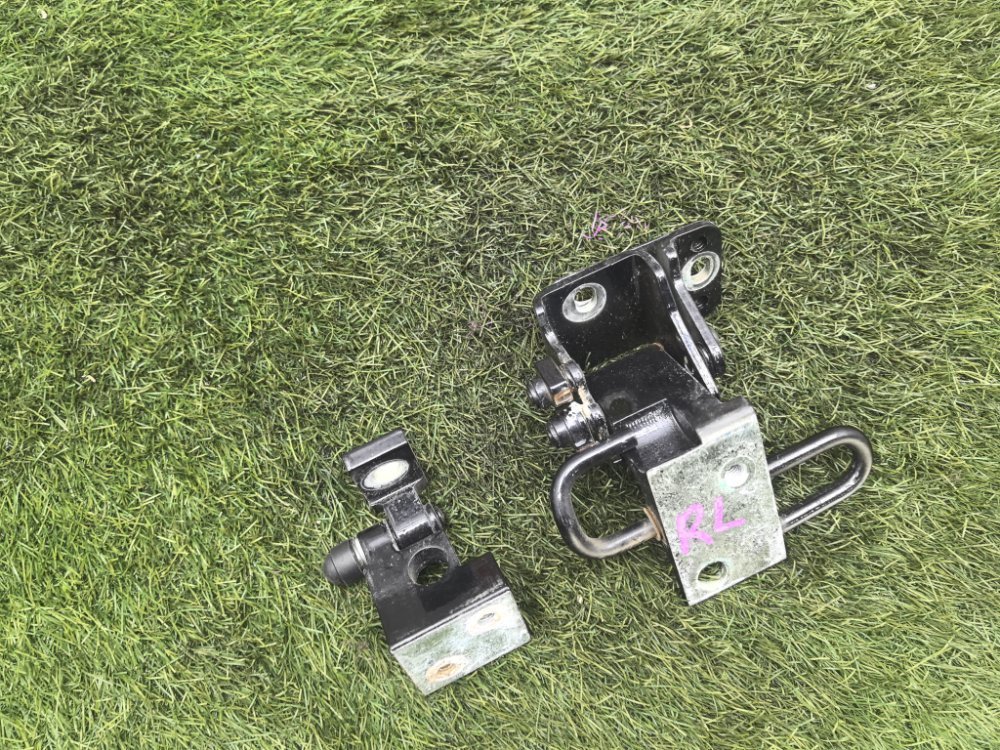 крепление двери, 1500 рублей, Красноярск