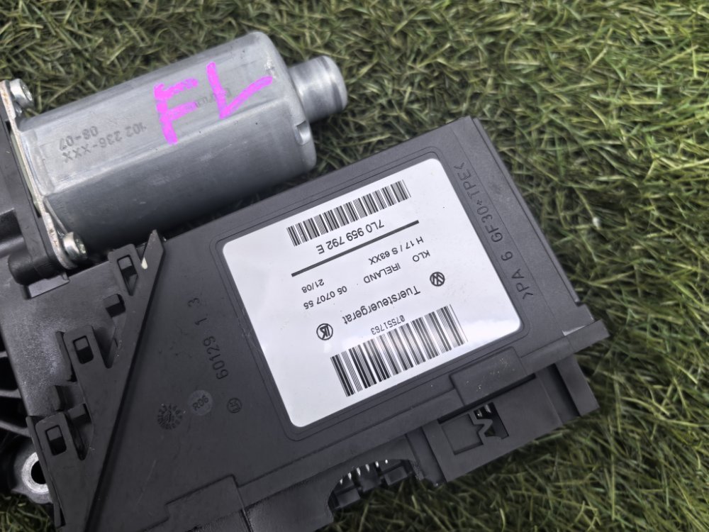 Мотор стеклоподъемника, 1500 рублей, Красноярск