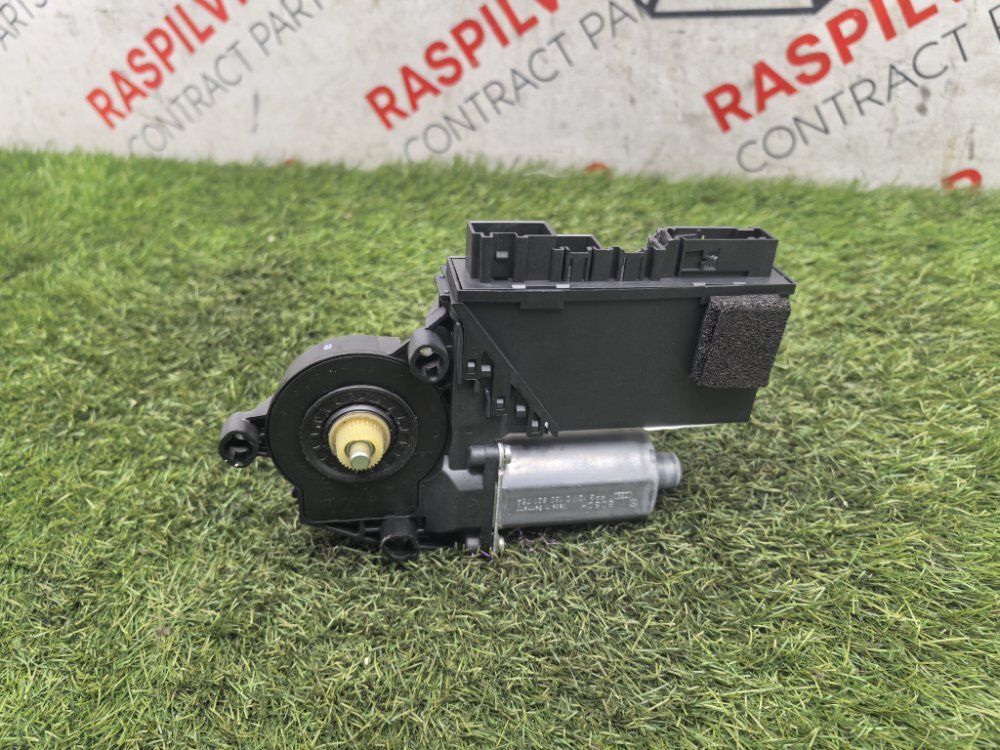 Мотор стеклоподъемника, 1500 рублей, Красноярск