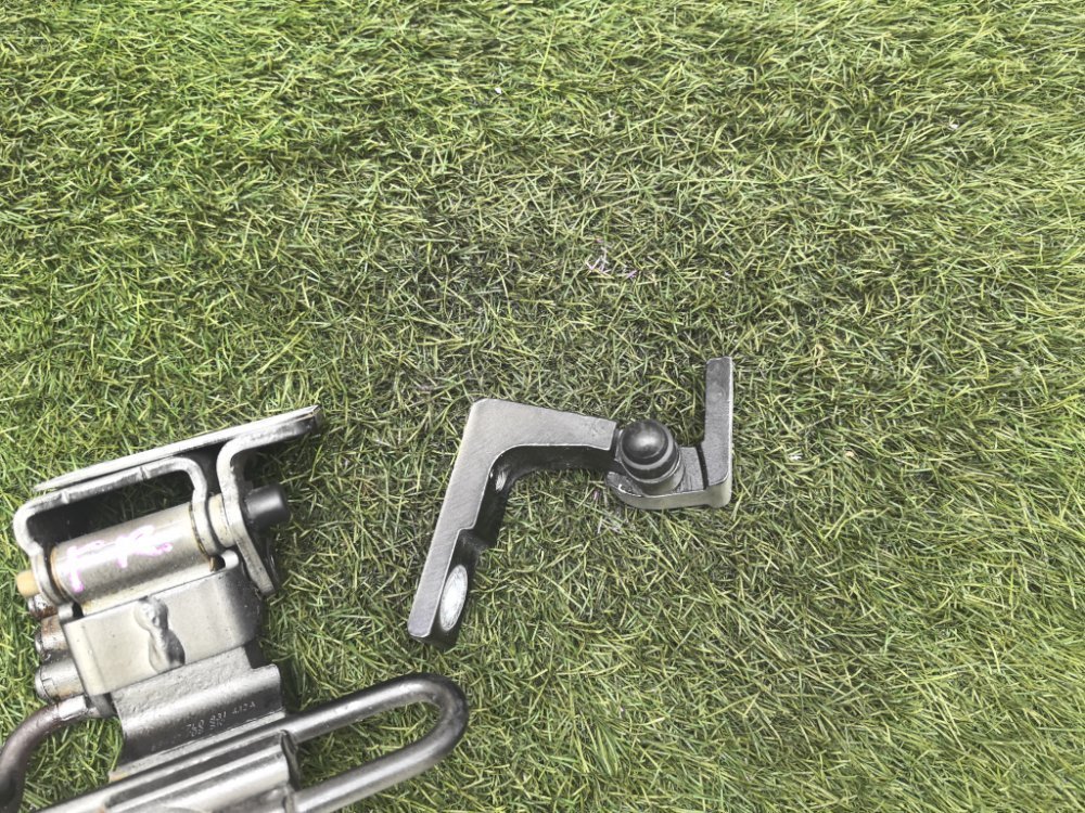 крепление двери, 1500 рублей, Красноярск