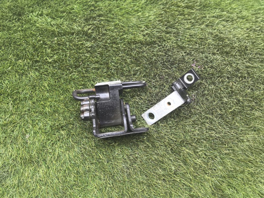 крепление двери, 1500 рублей, Красноярск