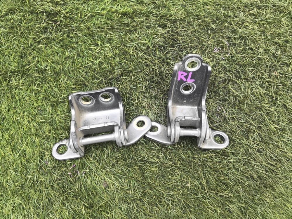 крепление двери, 1500 рублей, Красноярск