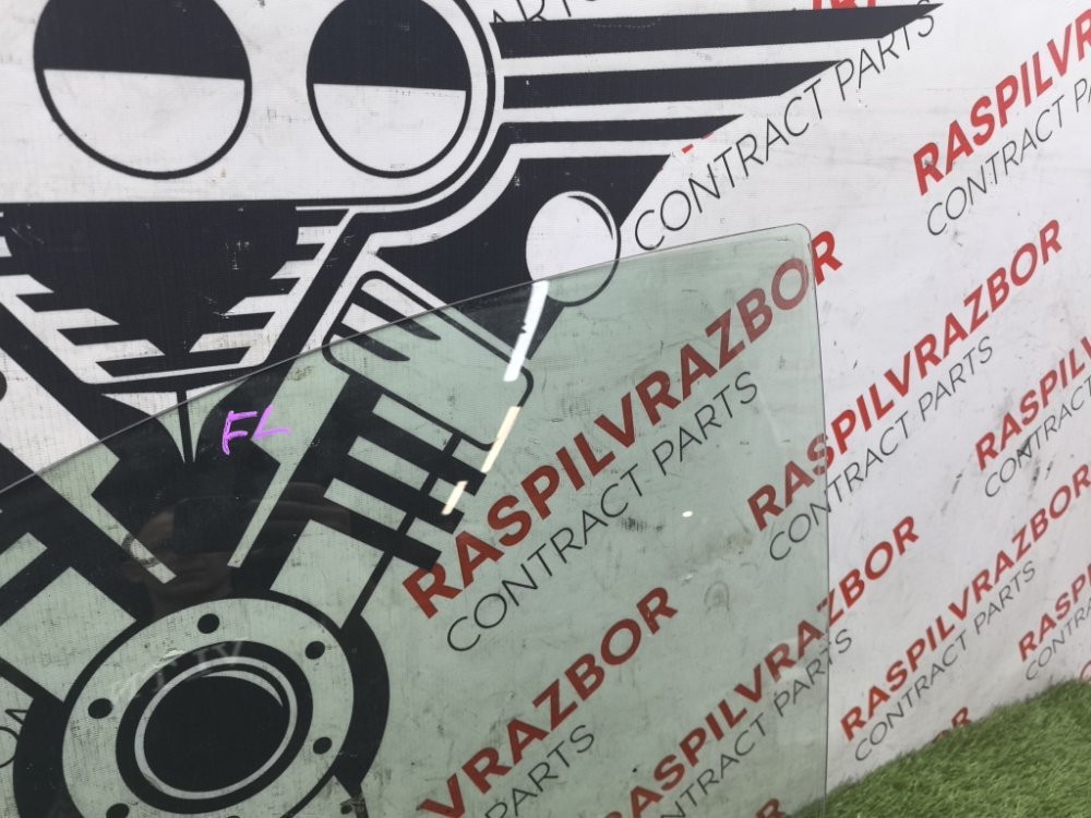 стекло боковое, 1500 рублей, Красноярск