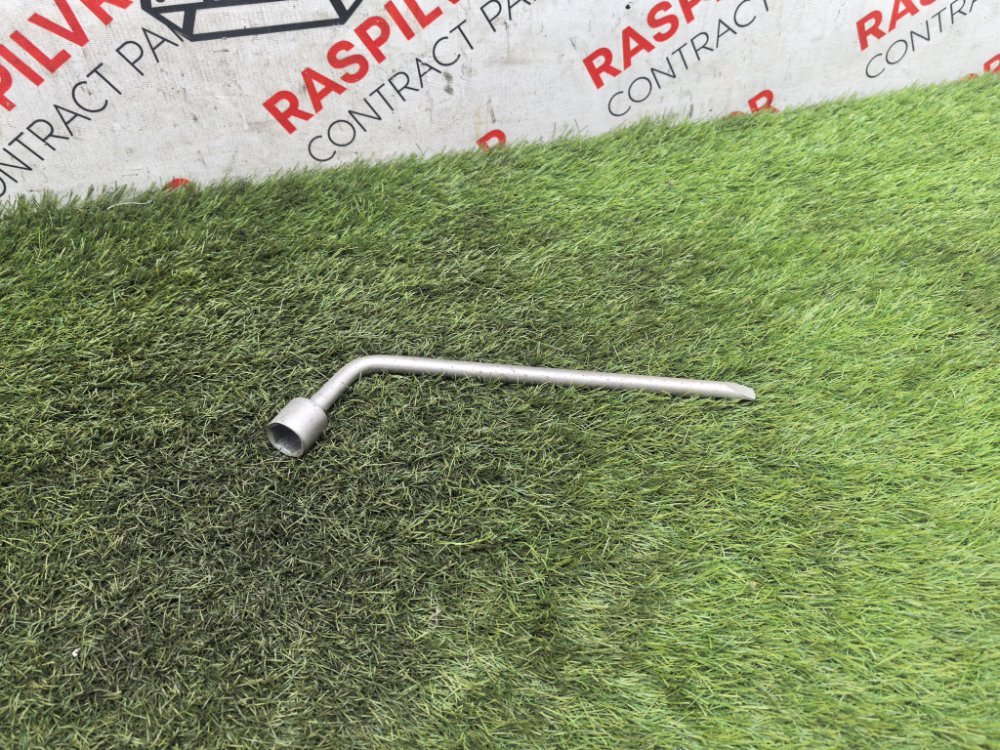 Ключ балонный, 600 рублей, Красноярск