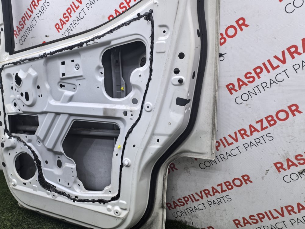 Дверь боковая, 15000 рублей, Красноярск