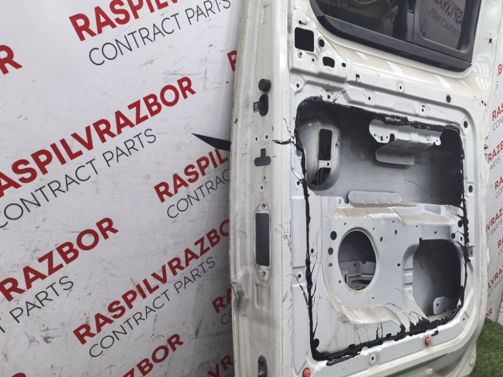 Дверь боковая, 19000 рублей, Красноярск