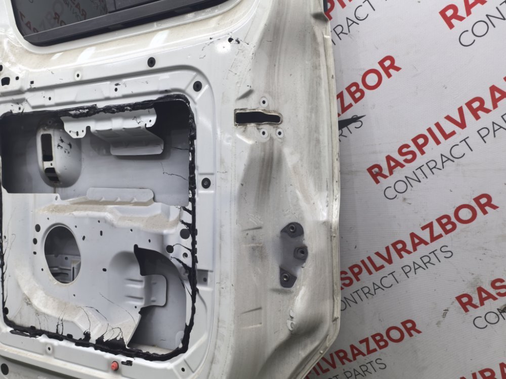 Дверь боковая, 19000 рублей, Красноярск