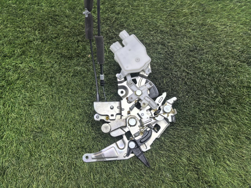 механизм закрытия двери, 1500 рублей, Красноярск