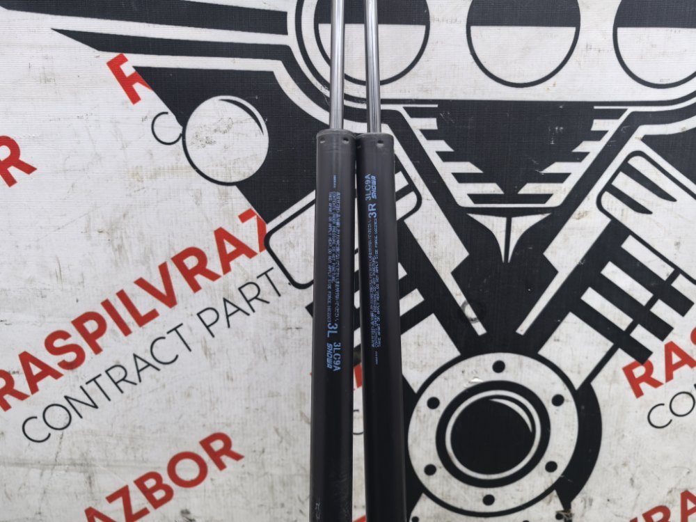 Амортизатор двери багажника, 2500 рублей, Красноярск