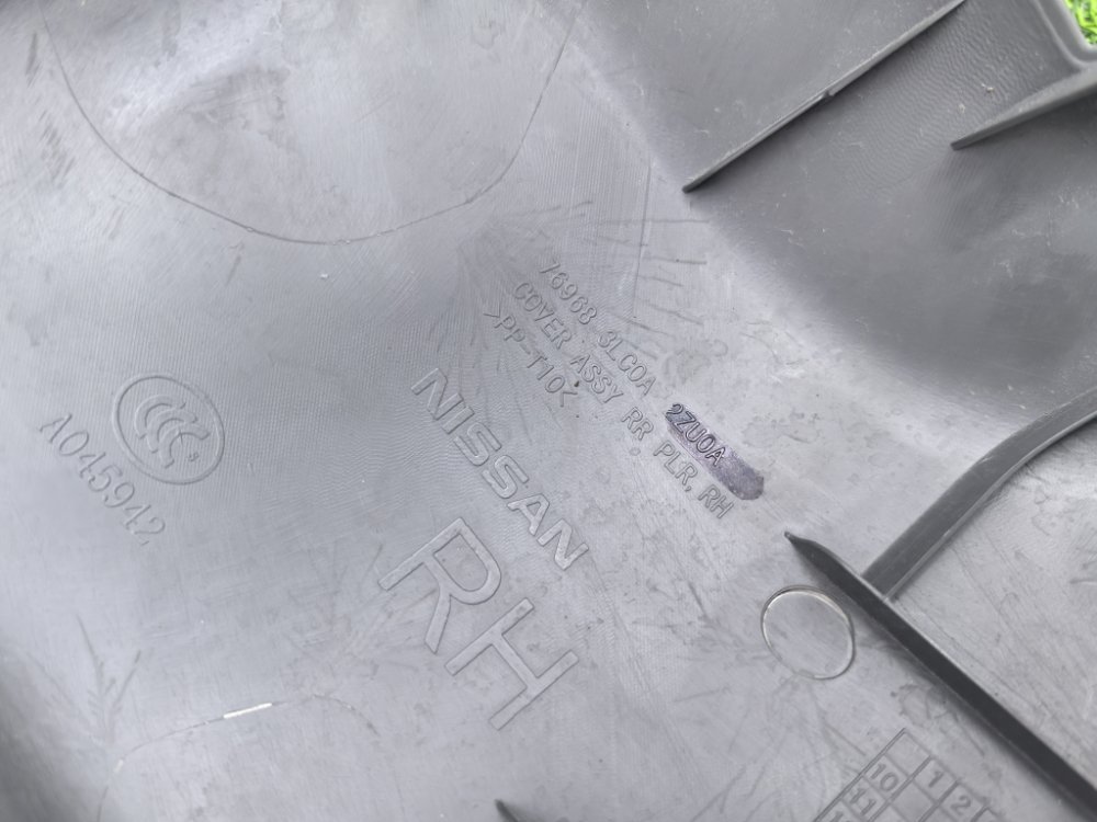 накладка на стойку, 2000 рублей, Красноярск